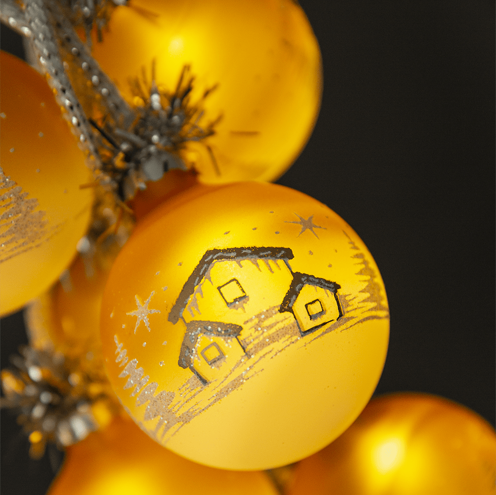 Elegantes LED - Glaskugelgehänge in warmem Orange - WeihnachtsladenHeinz HANDELSKONTOR