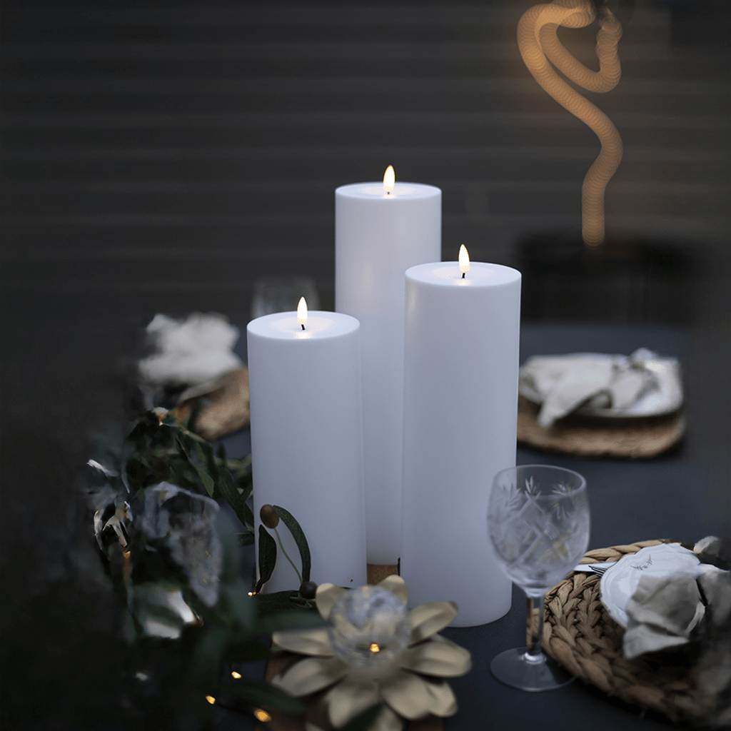 LED - Kerze 'Flamme Rak' weiß 27,5cm - WeihnachtsladenStar Trading