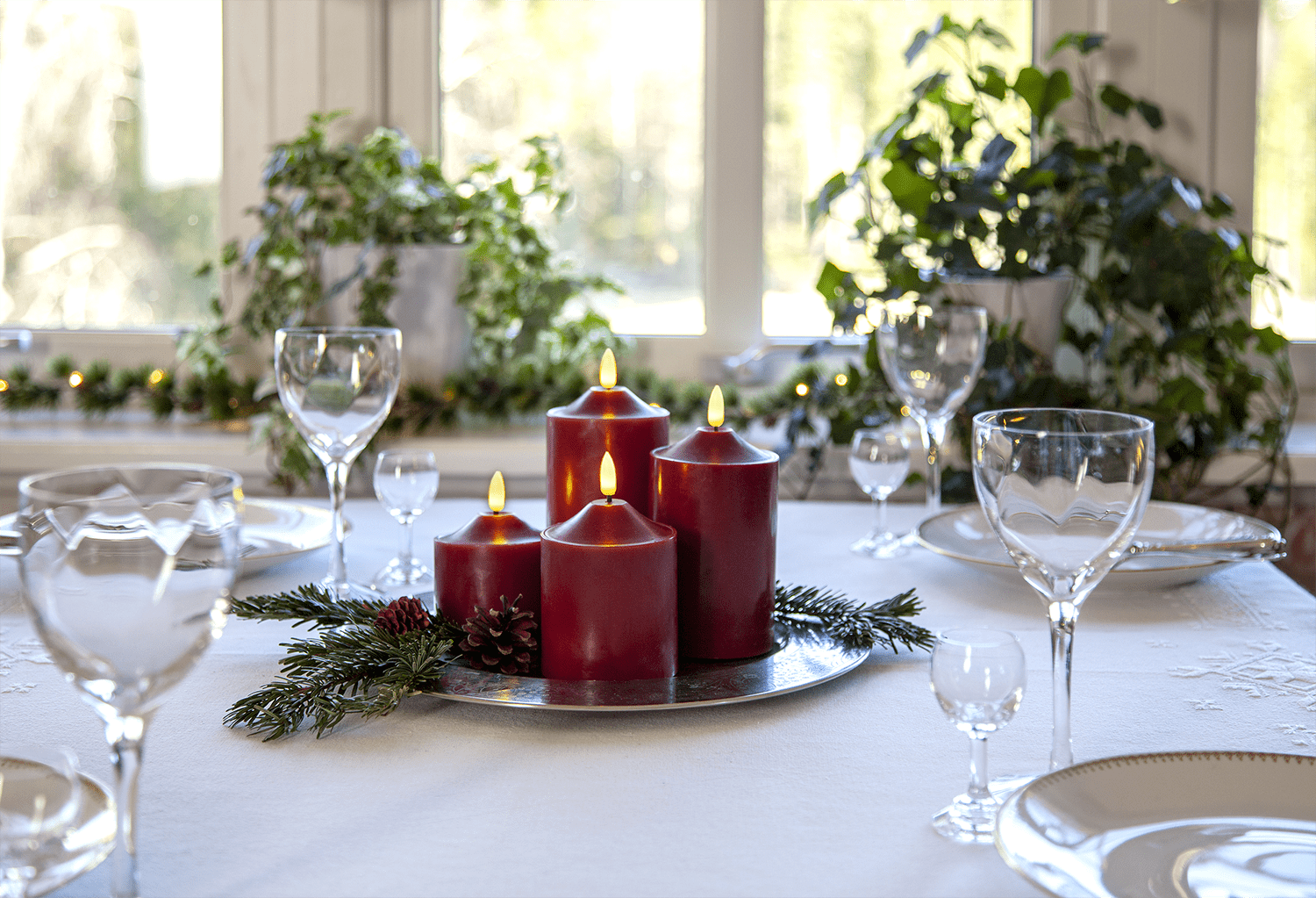 LED - Wachskerze mit Flammeneffekt - WeihnachtsladenStar Trading